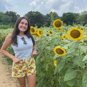 Meet your Posher, Mariel